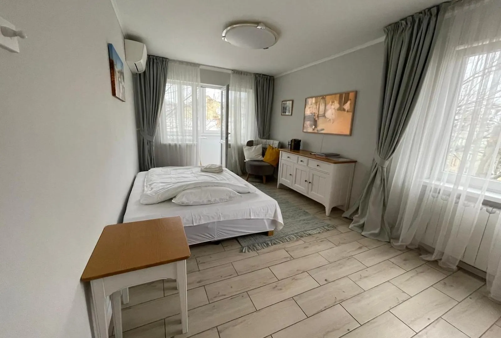 Top Location ★ Fabulous View ★ Close To Everything Kyiv